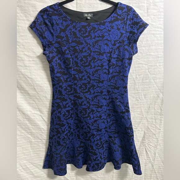 Lily Rose Women's Blue Floral Knit Dress Size M - Picture 1 of 6